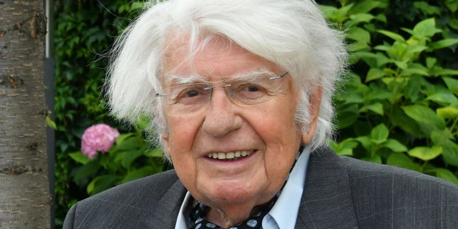 Der Schauspieler Heinz Behrens ist im Alter von 89 Jahren in einem Berliner Krankenhaus gestorben.