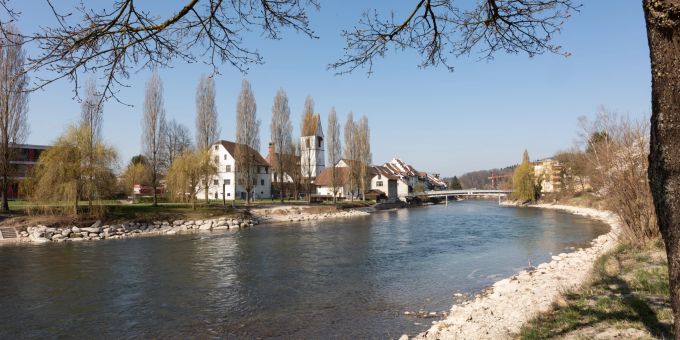 Der Iberghof und die Stadtkirche in Mellingen. Der Iberghof und die Stadtkirche in Mellingen.