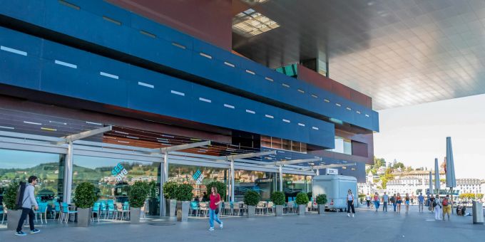 Das KKL auf dem Europlatz in der Stadt Luzern. (Archiv) kkl