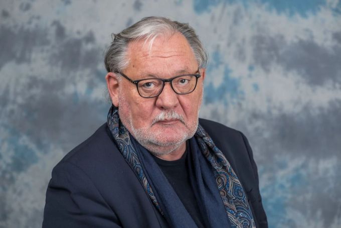 Hanspeter Draeyer ist Primarschulleiter von Reinach AG. Seine Schule hatte sich für die ausgeschafften Mädchen eingesetzt. Reinach
