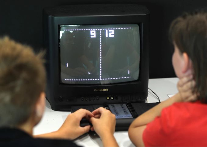 Auch Pong wurde 1972 veröffentlicht – von Atari. Pong Atari