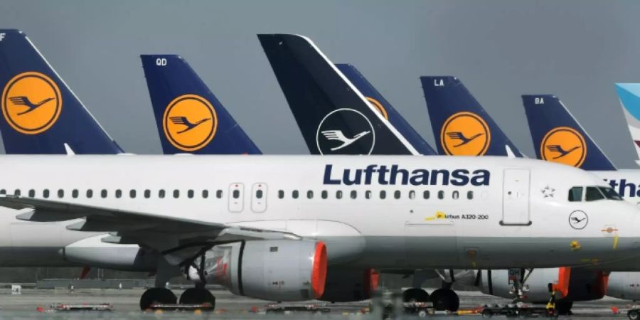 Altmaier verspricht Hilfen für Lufthansa