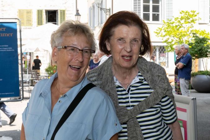 Besucherinnen