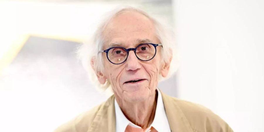 Die Ausstellung im Pariser Centre Pompidou hat Christo noch mit vorbereitet. Foto: Britta Pedersen/dpa