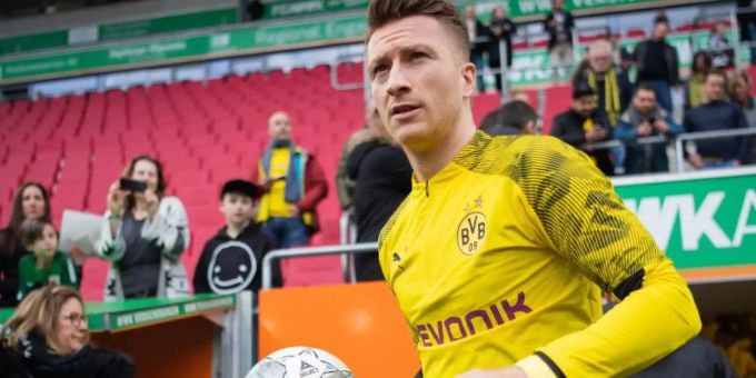 BVB-Star Marco Reus hofft auf ein Comeback in der neuen Saison. Foto: Tom Weller/dpa bvb