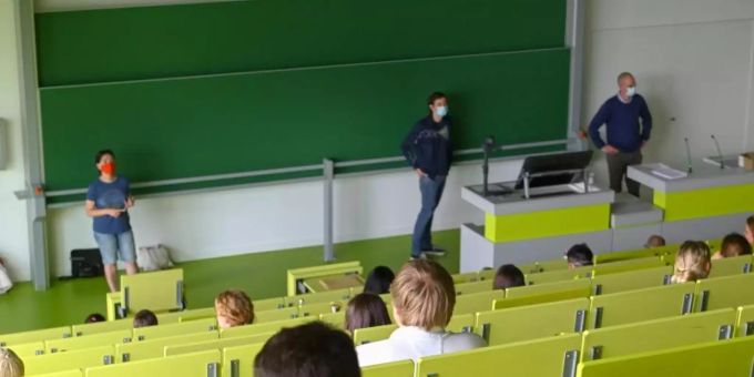 Nicht an allen Unis sind die Corona-Regeln gleich. Coronavirus