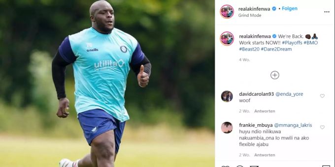 Adebayo Akinfenwa steigt mit den Wycombe Wanderers in die Championship auf. Jürgen Klopp Akinfenwa