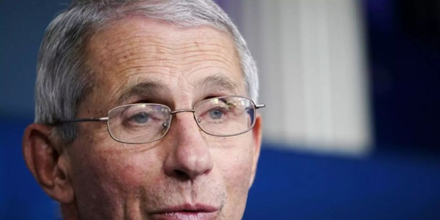Fauci beruhigt Mädchen: Zahnfee steckt sich nicht an