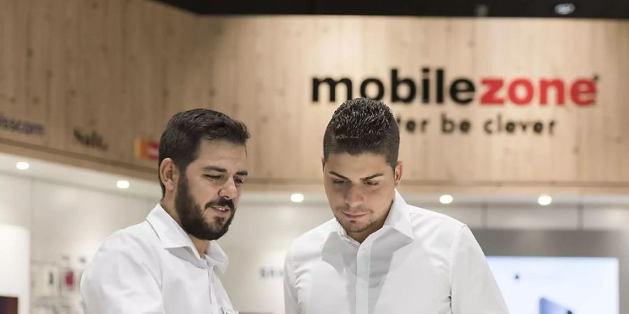 Sie waren lange alleine im Shop: Mobilezone-Verkäufer. (Archivbild)