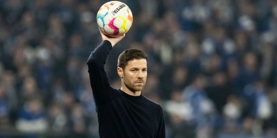 Im Hinspiel unterlag Xabi Alonso mit Bayer 04 Leverkusen noch mit 1:5 in Frankfurt.