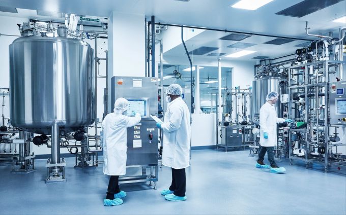 Sieht so die Zukunft der Landwirtschaft aus? Einblick in die Produktionsstätte von Good Meat. Die US-Firma stellt Hühnchen im Labor her. Laborumfeld