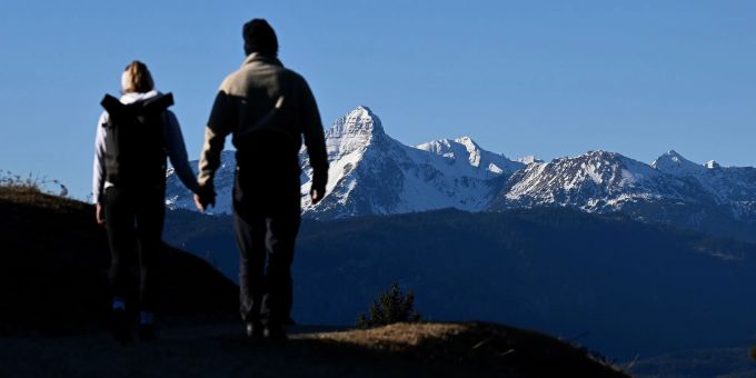 Deutsche Touristen machen den grössten ausländischen Marktanteil bei Schweiz Tourismus aus - doch die Zahl an Logiernächten von unseren nördlichen Nachbarn hat 2023 abgenommen. Schweiz Tourismus