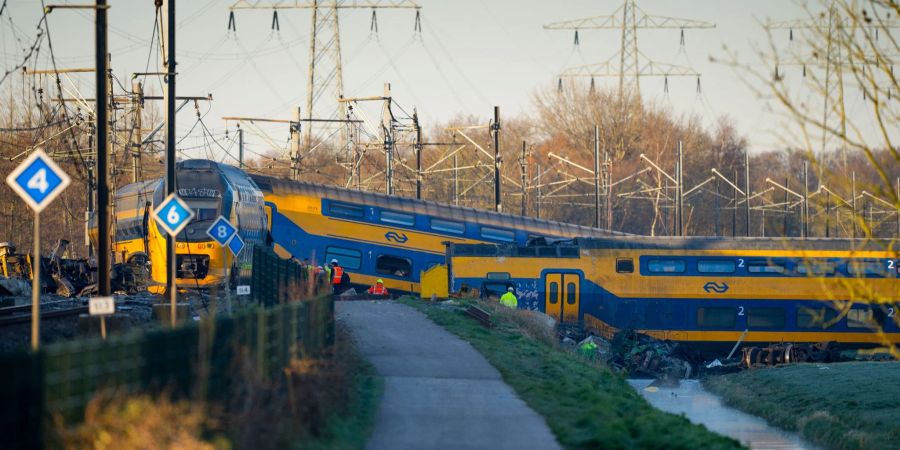 Zugunglück in den Niederlande