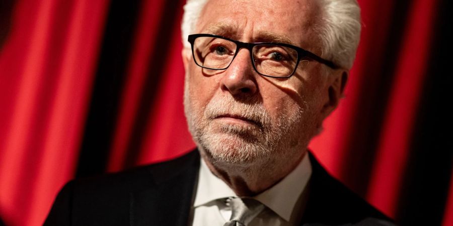 CNN-Moderator Wolf Blitzer bei der Präsentation seiner Doku «Never Again» in Berlin.