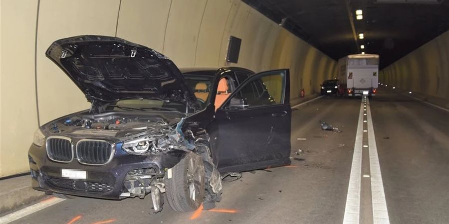 Unfall im San Bernardino Tunnel