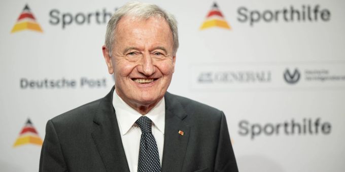 Der Präsident des Deutschen Behindertensportverbandes: Friedhelm Julius Beucher. Der Präsident des Deutschen Behindertensportverbandes: Friedhelm Julius Beucher.