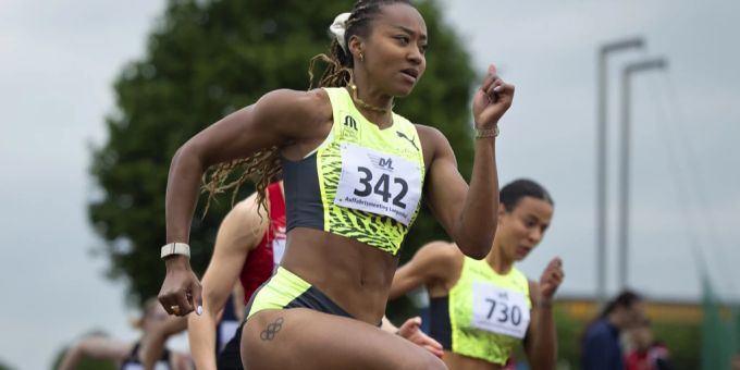Ditaji Kambundji bei einem Leichtathletik-Turnier. Leichtathletik Ditaji Kambundji