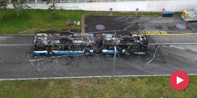 Keine Verletzten - «Totalschaden» – Bus brennt bei ETH Hönggerberg aus