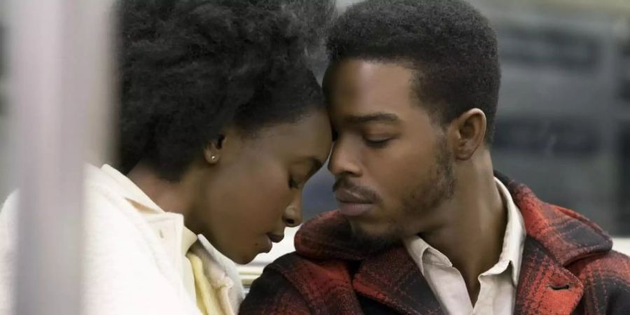 Zwischen Liebe und Verzweiflung: Tish (KiKi Layne) und Fonny ( Stephan James). Foto: Tatum Mangus/Annapurna Pictures/DCM