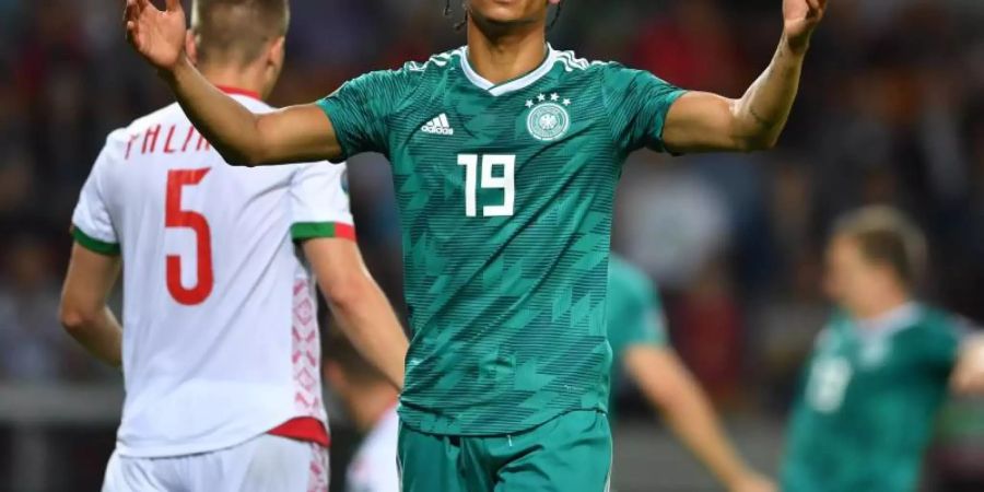 Trifft für die Nationalmannschaft und schweigt über einen möglichen Vereinswechsel: Leroy Sané. Foto: Marius Becker