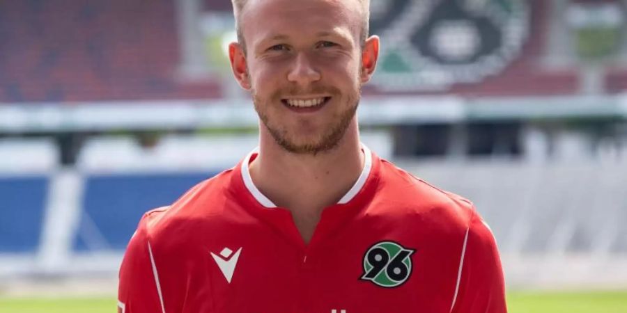 Hannovers Neuzugang Cedric Teuchert wird den Saisonauftakt verletzungsbedingt verpassen. Foto: Peter Steffen