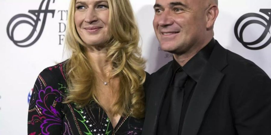 Steffi Graf ist seit 18 Jahren mit Andre Agassi verheiratet. Foto: Darryl Dyck/The Canadian Press/AP