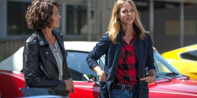 Lisa Bitter als Kommissarin Johanna Stern (rechts) und Ulrike Folkerts als Hauptkommissarin Lena Odenthal. lena odenthal
