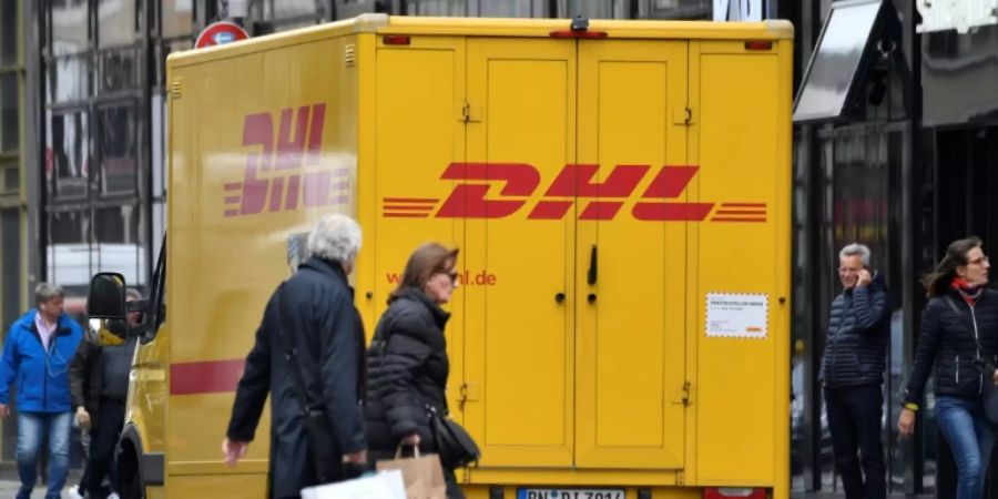 DHL-Transporter in Berlin