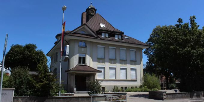 Die Primarschule in Studen (BE). Die Primarschule in Studen (BE).