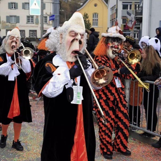 Die Churer Fasnacht verlief im Ganzen friedlich. chur fasnacht