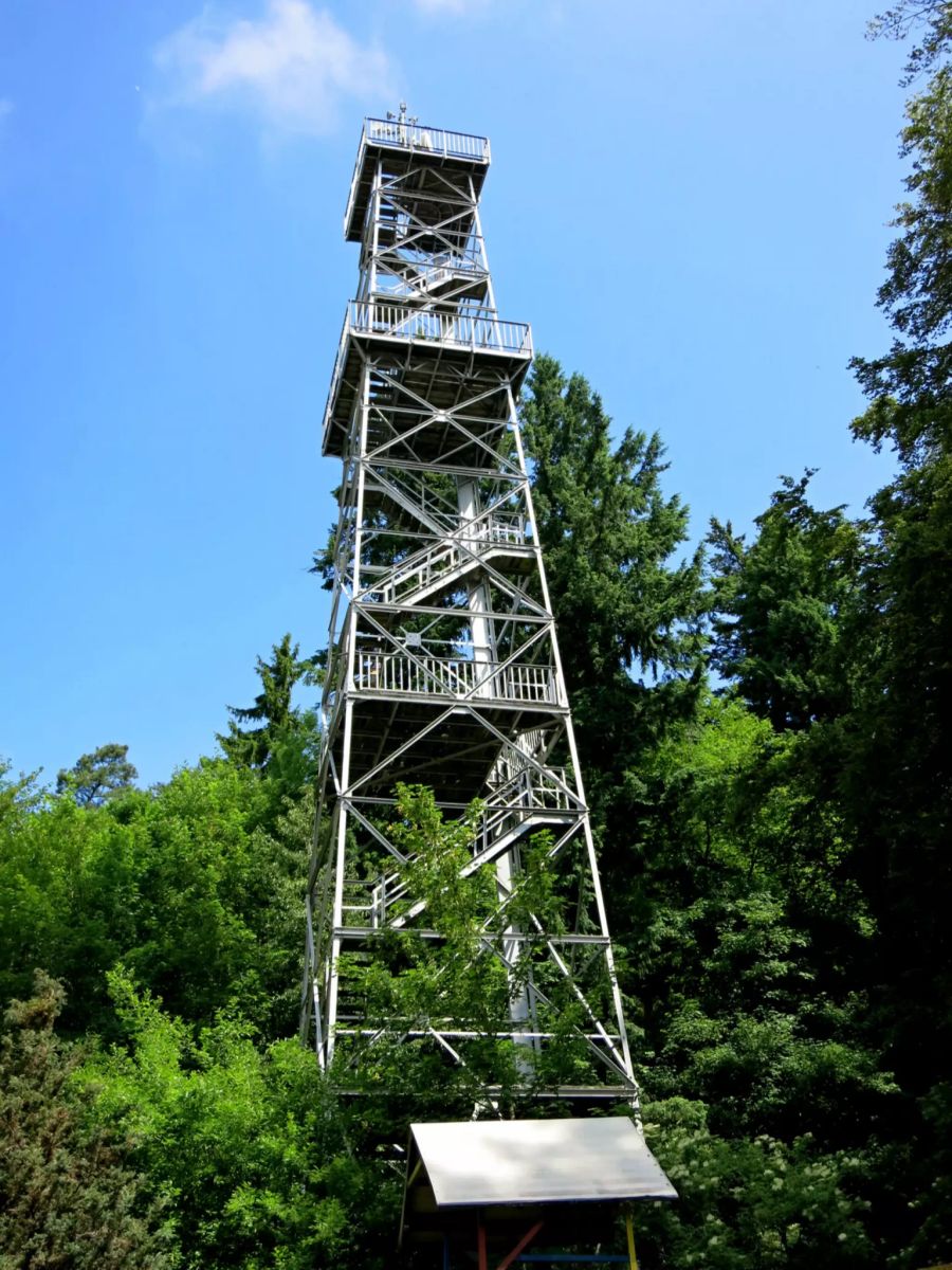 Maiengrünturm Hägglingen.