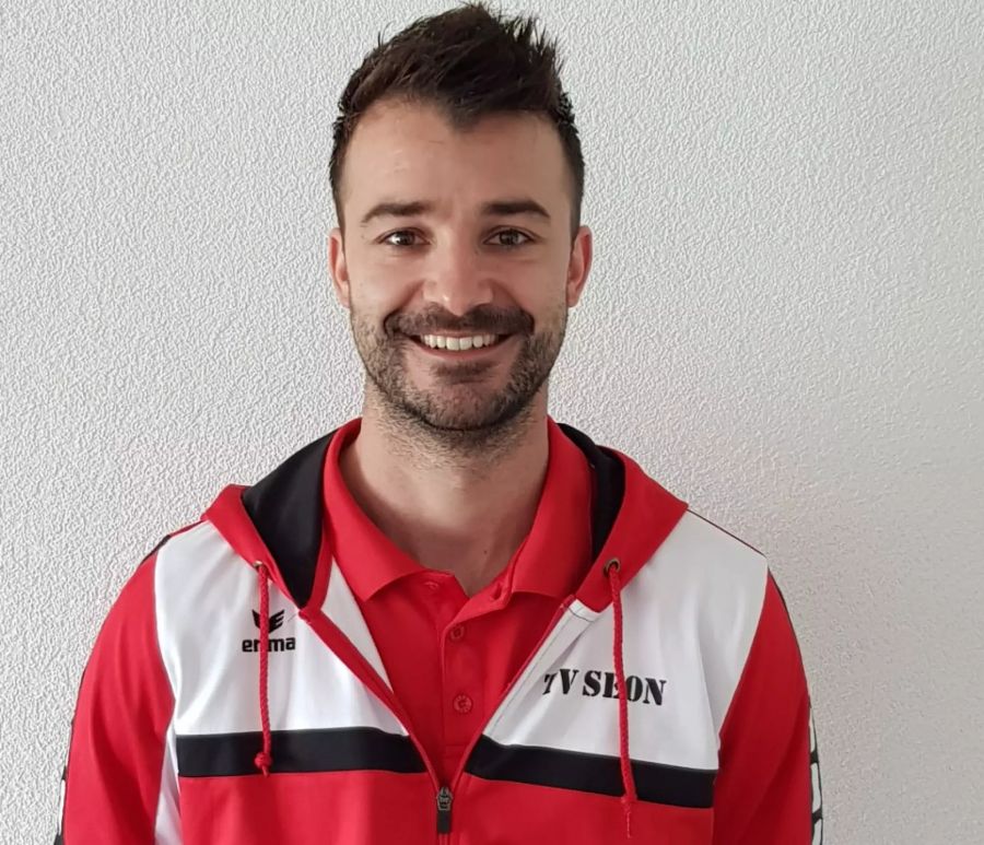 Adrian Riner, TV Seon