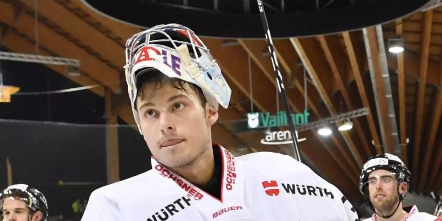 Verstärkt EHC Red Bull München: Der kanadische Torhüter Zach Fucale. Foto: Gian Ehrenzeller/KEYSTONE/dpa