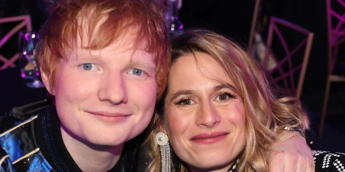 Ed Sheeran mit seiner damals schwangeren Frau Cherry Seaborn im Februar 2022. Ed Sheeran