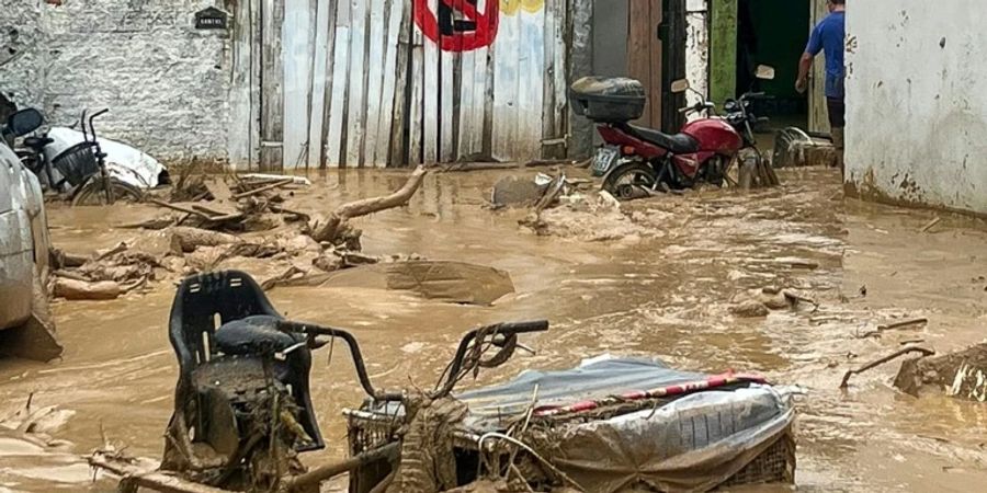 Schäden nach sintflutartigen Regenfällen in São Sebastião