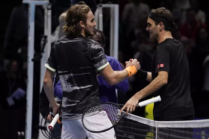 Stefanos Tsitsipas konnte Roger Federer erneut bei einem grossen Turnier besiegen. Alexander Zverev