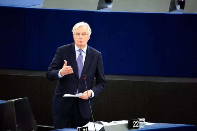 Michel Barnier, Chefunterhändler der Europäischen Kommission für den Brexit, spricht während einer Sitzung im Plenarsaal des Europäischen Parlaments. Europaparlament