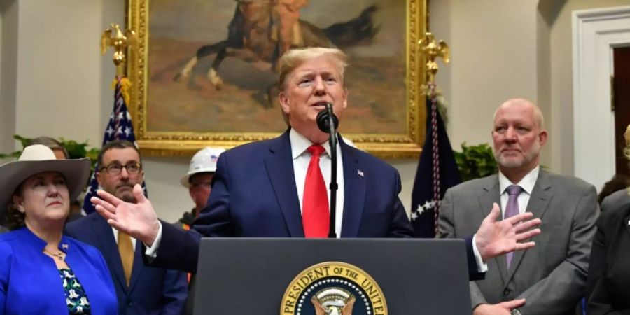 Trump hat nach Flugzeugabsturz im Iran «Verdacht»