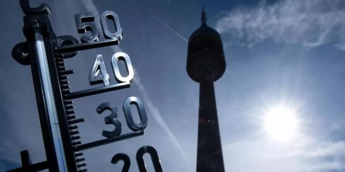 Das Wetter verändert sich: Hitzewellen und Dürren nehmen zu. Foto: Sven Hoppe/dpa Dürren