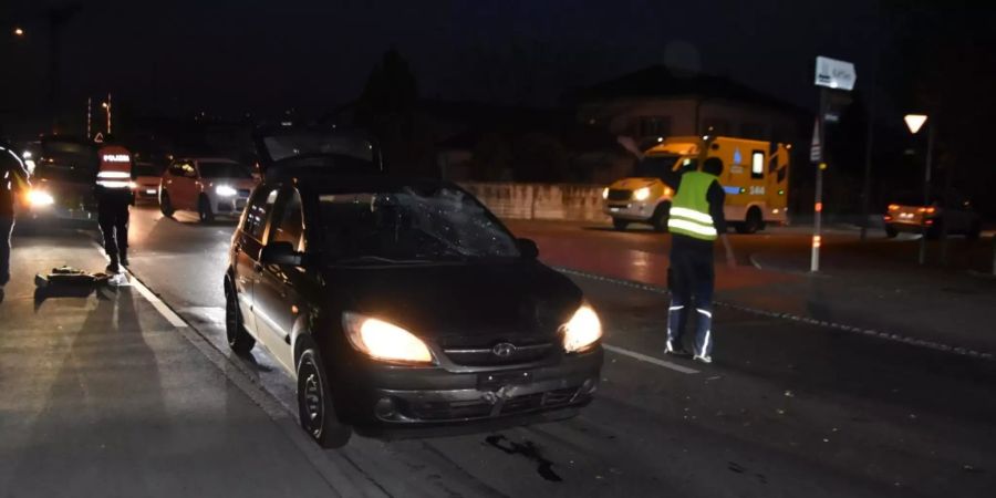 Gegen Roller geprallt