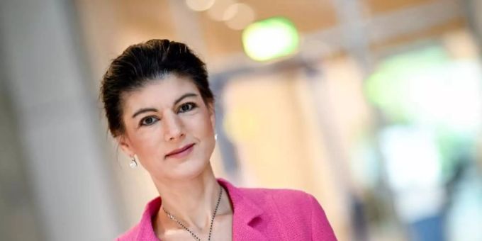 Sahra Wagenknecht vergangene Wochen während eines dpa-Interviews. Foto: Britta Pedersen/dpa-Zentralbild/dpa Sahra Wagenknecht