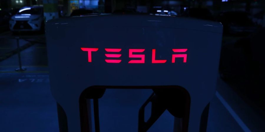 tesla schweden klage