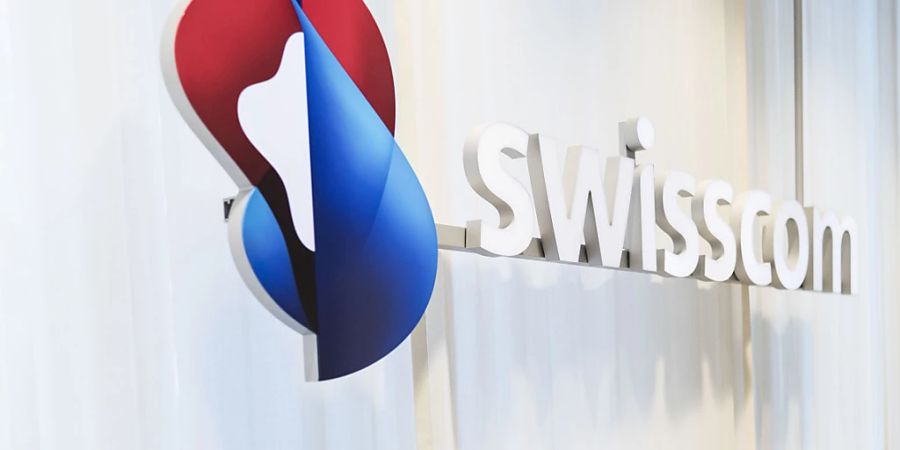 Bei Swisscom hat sich die Stimmung aufgehellt: Der grösste Telekomkonzern der Schweiz hat im ersten Halbjahr 2023 deutlich mehr Gewinn gemacht als in der Vorjahresperiode. (Archivbild)