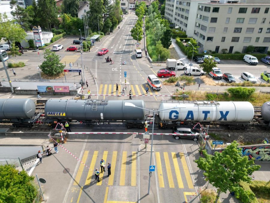 Die Bahnstrecke war vorübergehend unterbrochen.