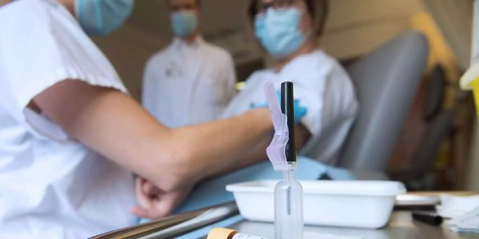 Im Kanton Bern wurden innerhalb der letzten 24 Stunden 282 Corona-Neuinfektionen registriert. bern