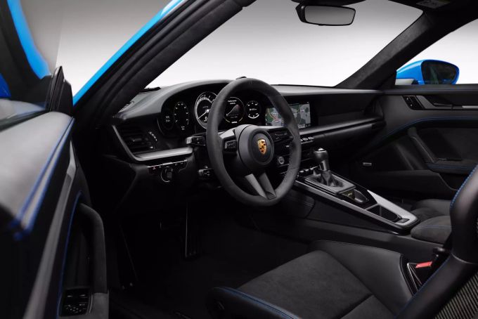 Der Porsche 911 GT3 ist wieder mit manuellem Schaltgetriebe zu haben 2021 Porsche 911 GT3