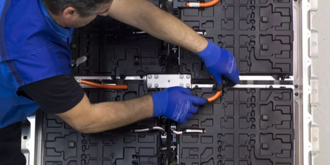 BMW Dingolfing feiert Serienproduktionsstart. BMW Dingolfing