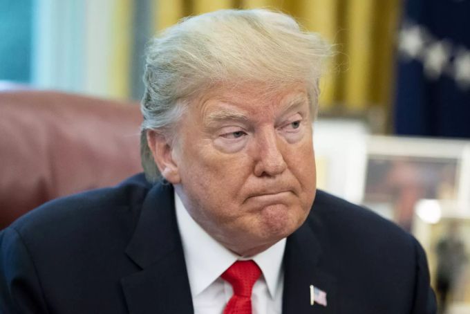 Donald Trump wurde auf Twitter gesperrt. trump