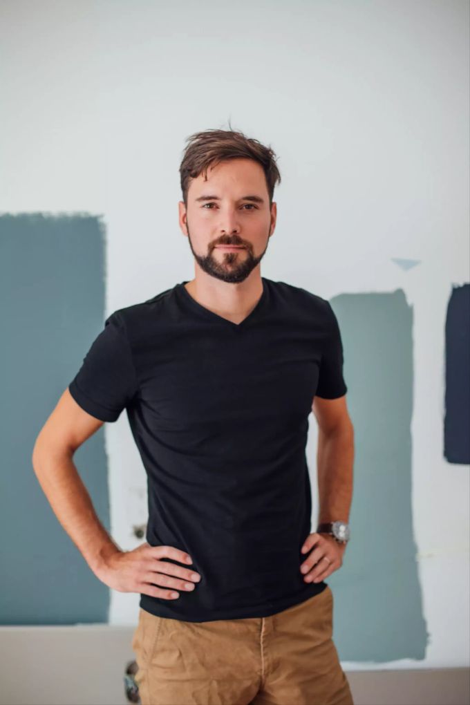 Johannes Peter ist der CEO und Gründer von TomoDomo Co-Living. Kloten