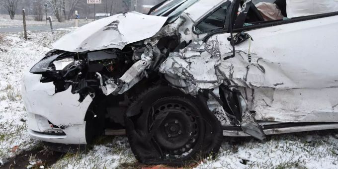 Unfall beim Abbiegen. Unfall beim Abbiegen